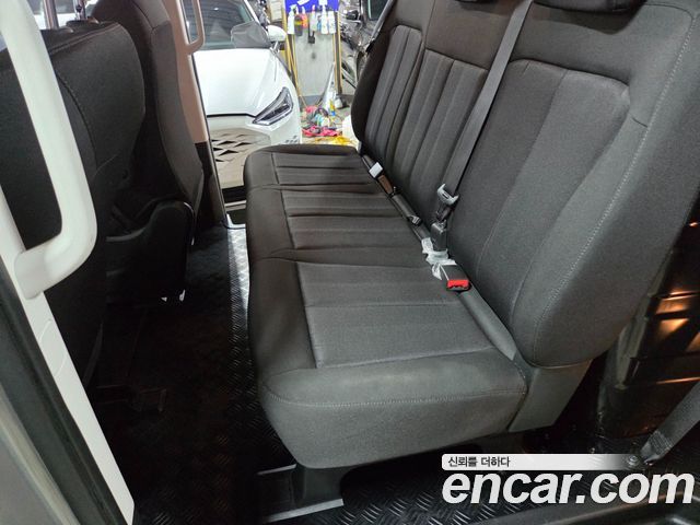 Hyundai Staria Cargo 5-Seater Smart 2022 — фото 18