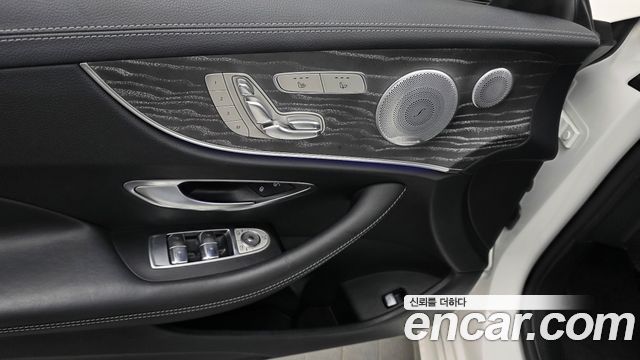 Mercedes-Benz E-Class (W213) E450 4MATIC Coupe 2021 — фото 30