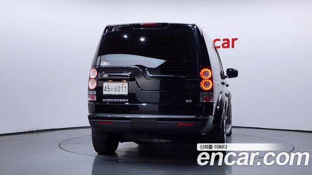 Land Rover Discovery 4 3.0 SDV6 SE 2015 — фото 4