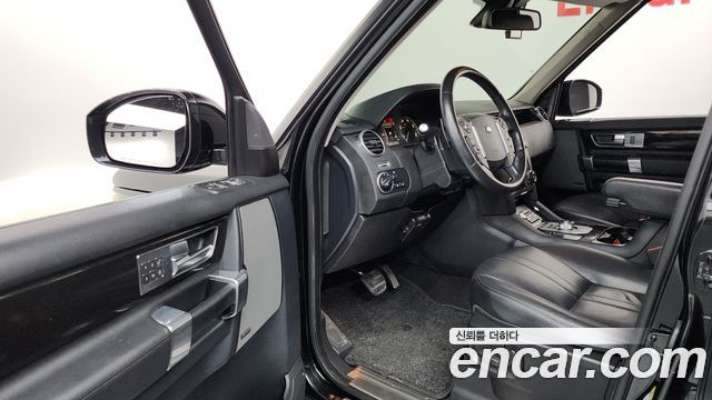 Land Rover Discovery 4 3.0 SDV6 SE 2015 — фото 10