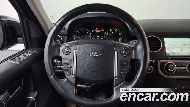 Land Rover Discovery 4 3.0 SDV6 SE 2015 — фото 15