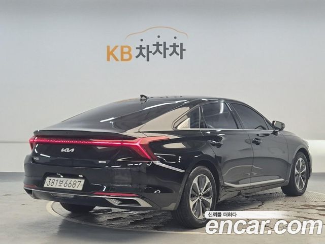 Kia K8 Hybrid Noblesse 2022 — фото 3