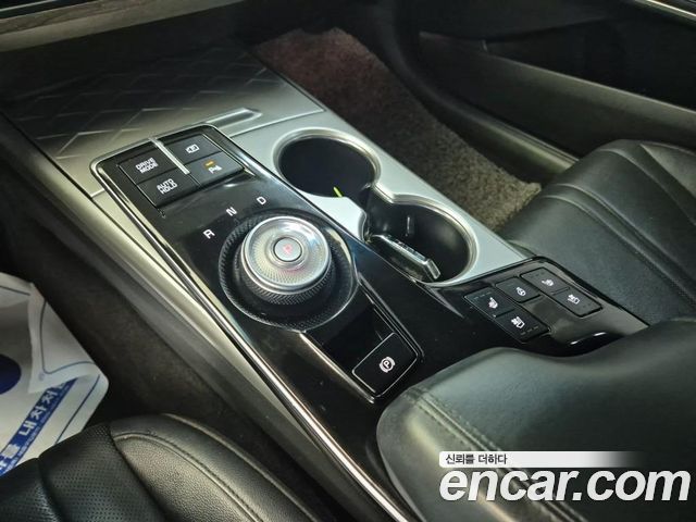 Kia K8 Hybrid Noblesse 2022 — фото 8