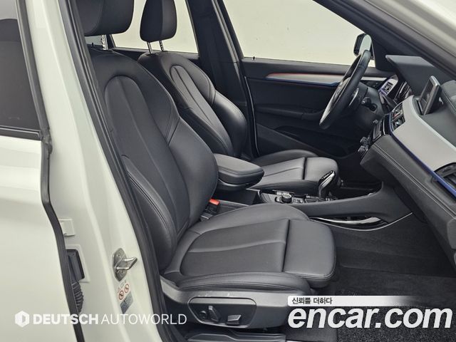 BMW X1 (F48) xDrive 20i M Sport 2020 — фото 10