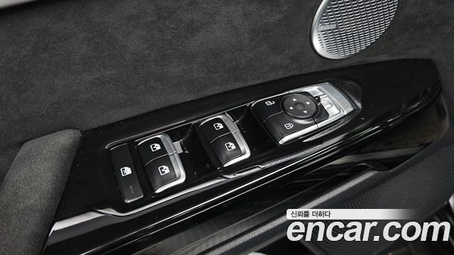 Kia Mohave The Master Diesel 3.0 4WD 5-Seater Masters Gravity 2022 — фото 17