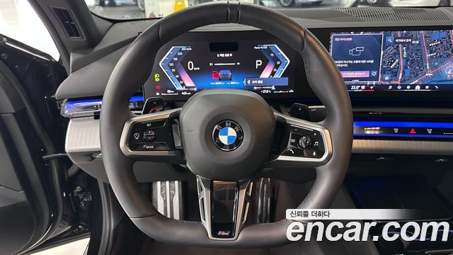 BMW 5 Series (G60) 520i Special Edition 2025 — фото 18