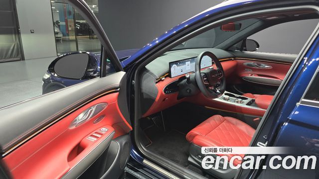 Genesis GV70 3.5T Gasoline AWD 2025 — фото 10