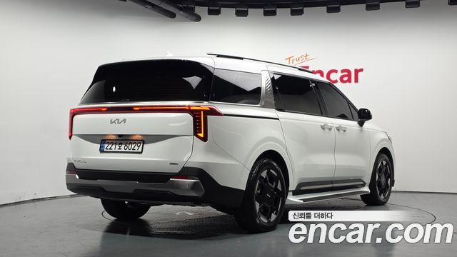 Kia Carnival (IV) HEV 9seater Nobless 2024 — фото 2