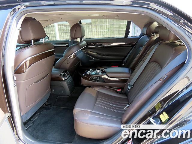 Genesis EQ900 3.3 T-GDI AWD Premiun Luxury 2018 — фото 6