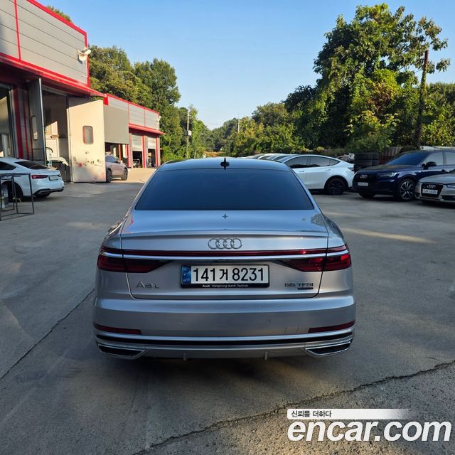 Audi A8 (D5) 55 TFSI Quattro LWB 2020 — фото 5