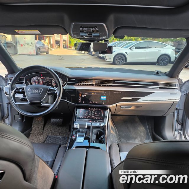 Audi A8 (D5) 55 TFSI Quattro LWB 2020 — фото 19