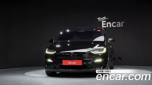 Tesla Model X Plaid 2023 — фото 3