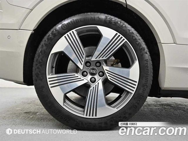 Audi e-tron 55 Quattro Sportback 2022 — фото 5
