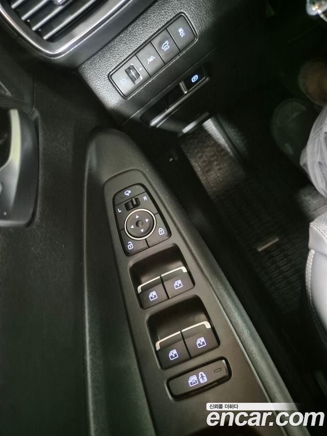 Hyundai Santa Fe Gasoline 2.5T 4WD Prestige 2023 — фото 20