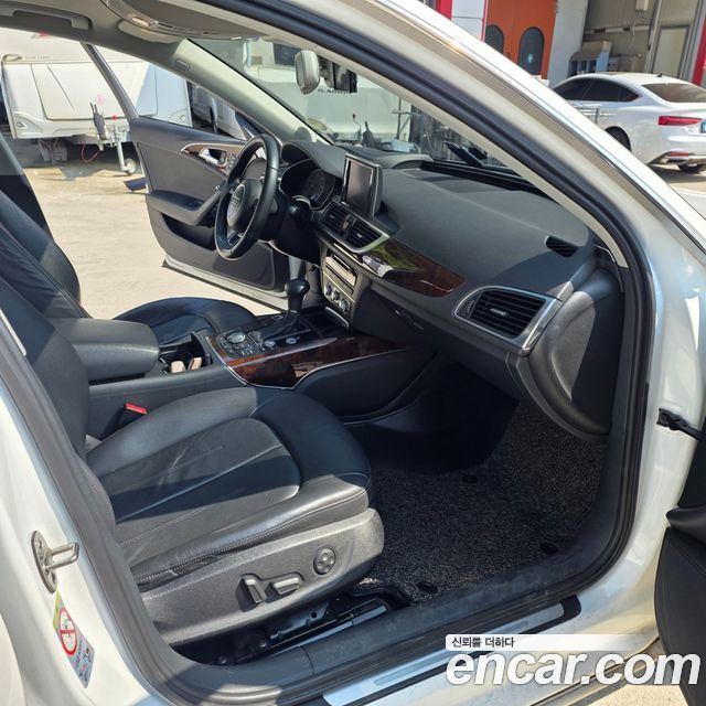 Audi A6 2.0 TDI Dynamic C7 2014 — фото 15