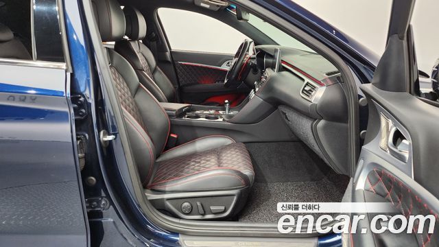 Genesis G70 3.3T Sport AWD Prestige 2019 — фото 26