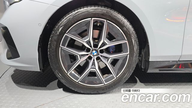 BMW 5 Series (G60) 523d M Sport 2024 — фото 5