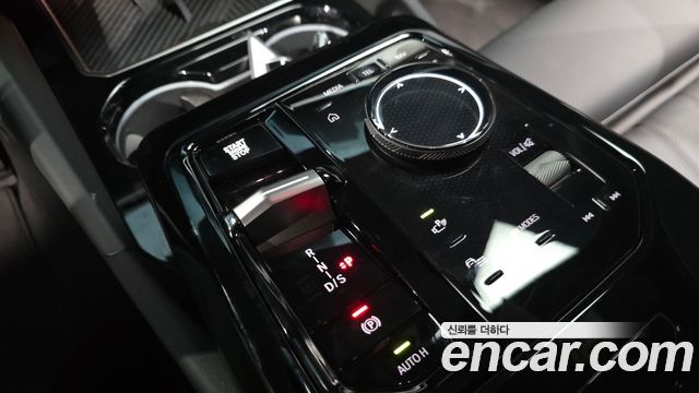 BMW 5 Series (G60) 523d M Sport 2024 — фото 9