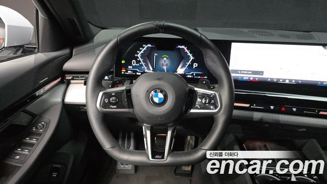 BMW 5 Series (G60) 523d M Sport 2024 — фото 13