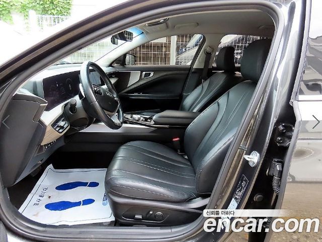 Kia K8 2.5 Gasoline 2WD Noblesse 2022 — фото 5