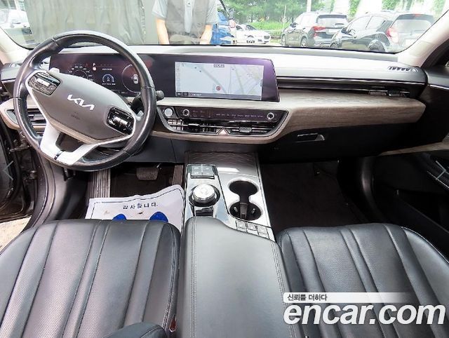 Kia K8 2.5 Gasoline 2WD Noblesse 2022 — фото 7