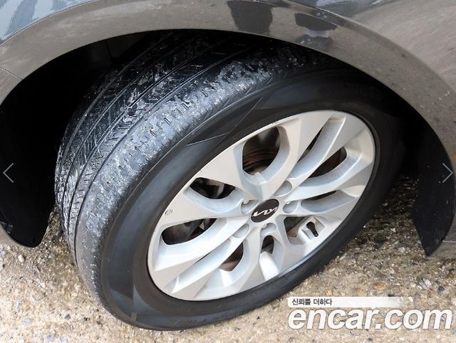 Kia K8 2.5 Gasoline 2WD Noblesse 2022 — фото 24