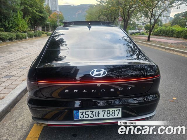 Hyundai Grandeur (GN7) 2,5 Gasoline 2WD Exclusive 2024 — фото 6