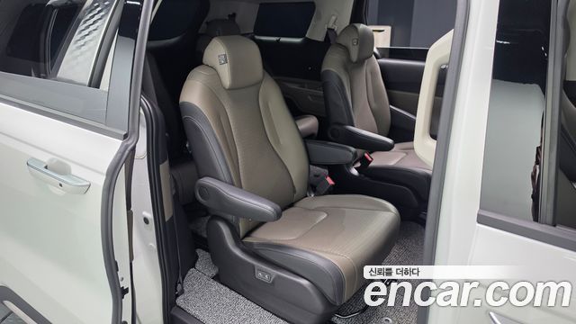 Kia Carnival (IV) Gasoline 9-Seater Noblesse 2026 — фото 16