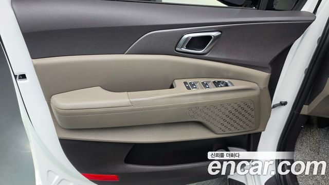 Kia Carnival (IV) Gasoline 9-Seater Noblesse 2026 — фото 30