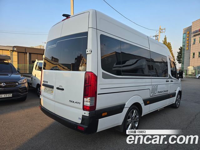 Hyundai Solati 15-seater Luxury 2021 — фото 2