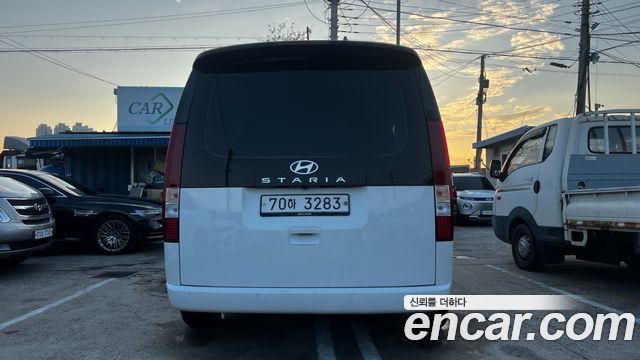 Hyundai Staria Tourer 11-Seater Modern 2025 — фото 4