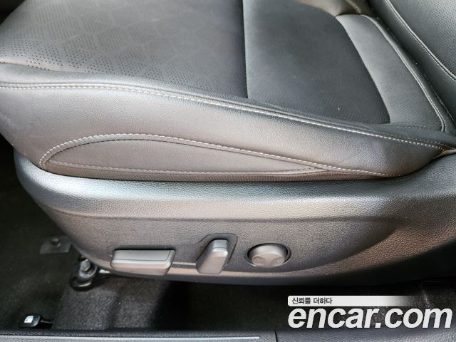 Kia Seltos Gasoline 1.6 Turbo 2WD Prestige 2023 — фото 9