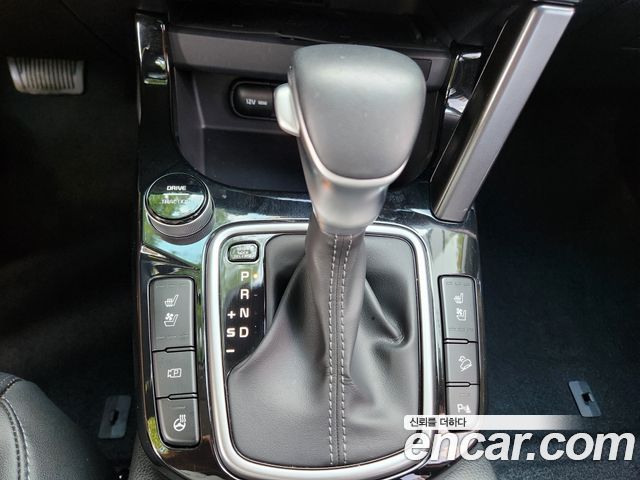 Kia Seltos Gasoline 1.6 Turbo 2WD Prestige 2023 — фото 18