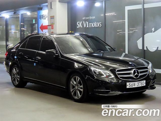 Mercedes-Benz E-Class (W212) E220 Bluetec Avantgarde 2015 — фото 1