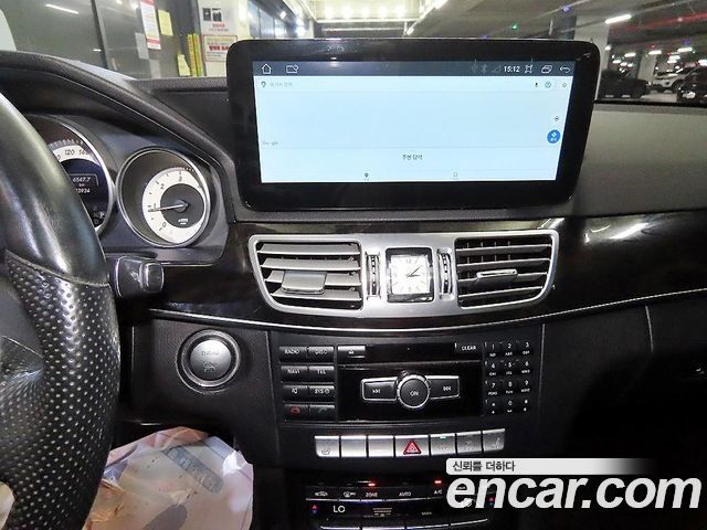 Mercedes-Benz E-Class (W212) E220 Bluetec Avantgarde 2015 — фото 15