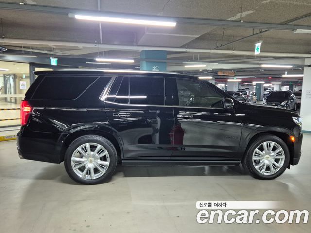 Chevrolet Tahoe 6.2 High Country 4WD 2023 — фото 6