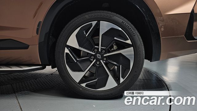 Renault Korea Grand Koleos 1.5 E-TECH Iconic 2WD 2025 — фото 21
