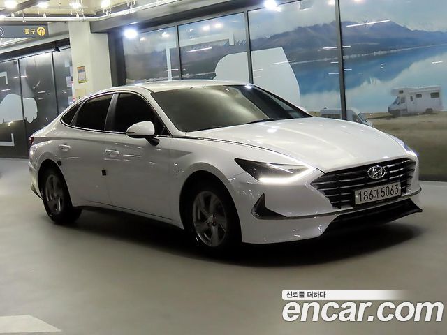 Hyundai Sonata (DN8) 2.0 Premium