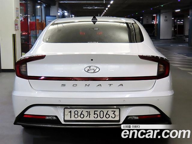 Hyundai Sonata (DN8) 2.0 Premium 2020 — фото 5