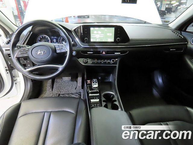 Hyundai Sonata (DN8) 2.0 Premium 2020 — фото 10