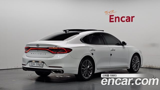 Hyundai Grandeur (IG) 3.0 Exclusive Special 2019 — фото 2