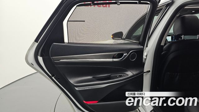 Hyundai Grandeur (IG) 3.0 Exclusive Special 2019 — фото 25