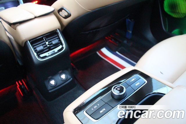 Kia K7 Premier 3.0 GDI Signature 2020 — фото 21