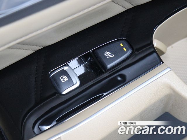 Kia Sorento (IV) Gasoline 2.5T 2WD Noblesse 2024 — фото 16