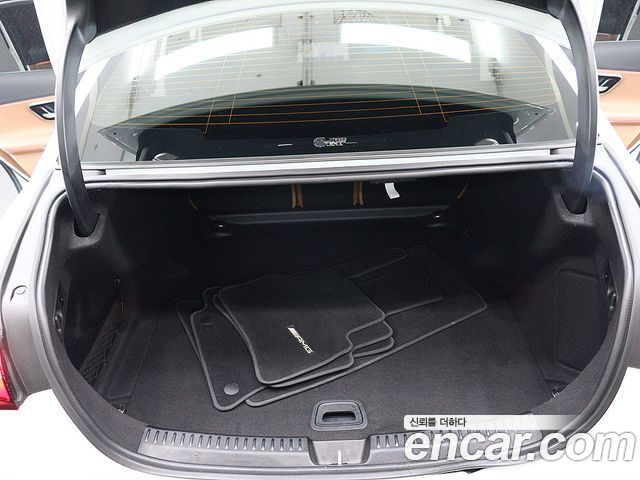 Mercedes-Benz E-Class (W214) E300 4MATIC AMG Line 2024 — фото 5