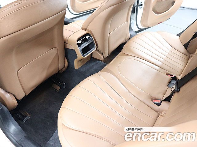 Mercedes-Benz E-Class (W214) E300 4MATIC AMG Line 2024 — фото 10
