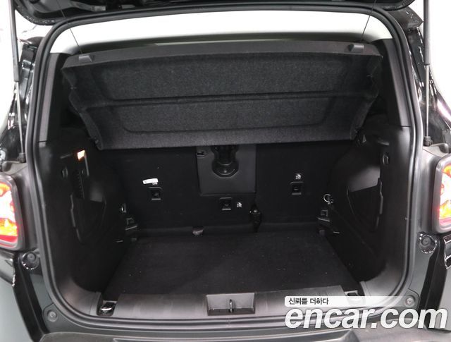 Jeep Renegade 1.3 Limited 2022 — фото 22