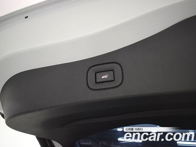 Renault Korea QM6 2.0 LPe RE Signature 2WD 2020 — фото 16