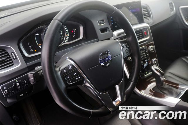 Volvo S60 D3 2nd 2018 — фото 18