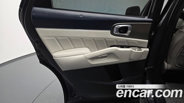 Kia Sorento (IV) HEV 1.6 2WD Gravity 2023 — фото 25